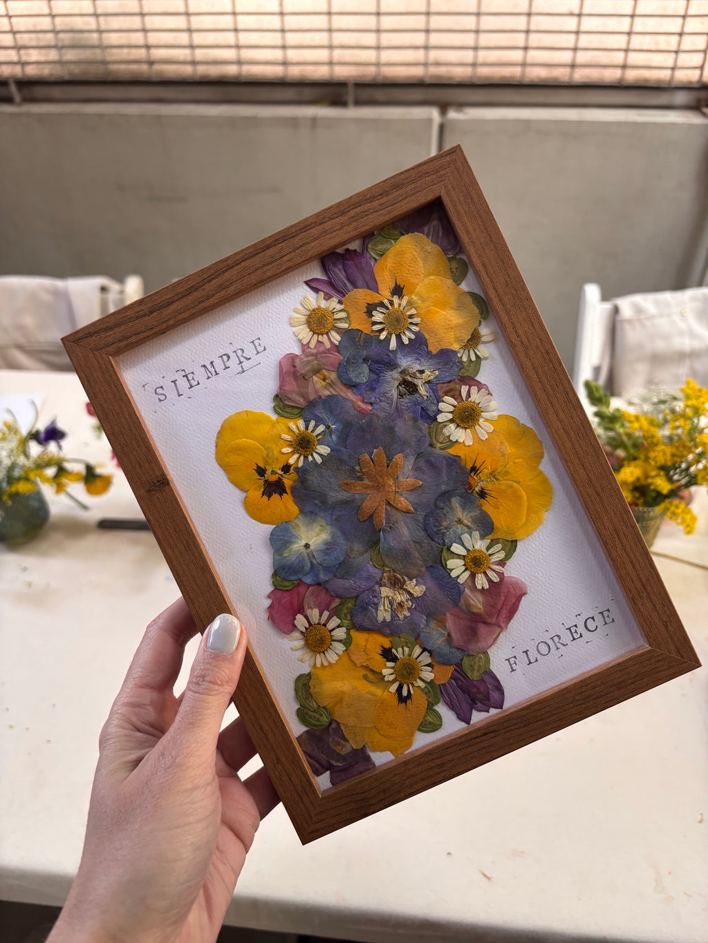 Henko · Obra floral enmarcada